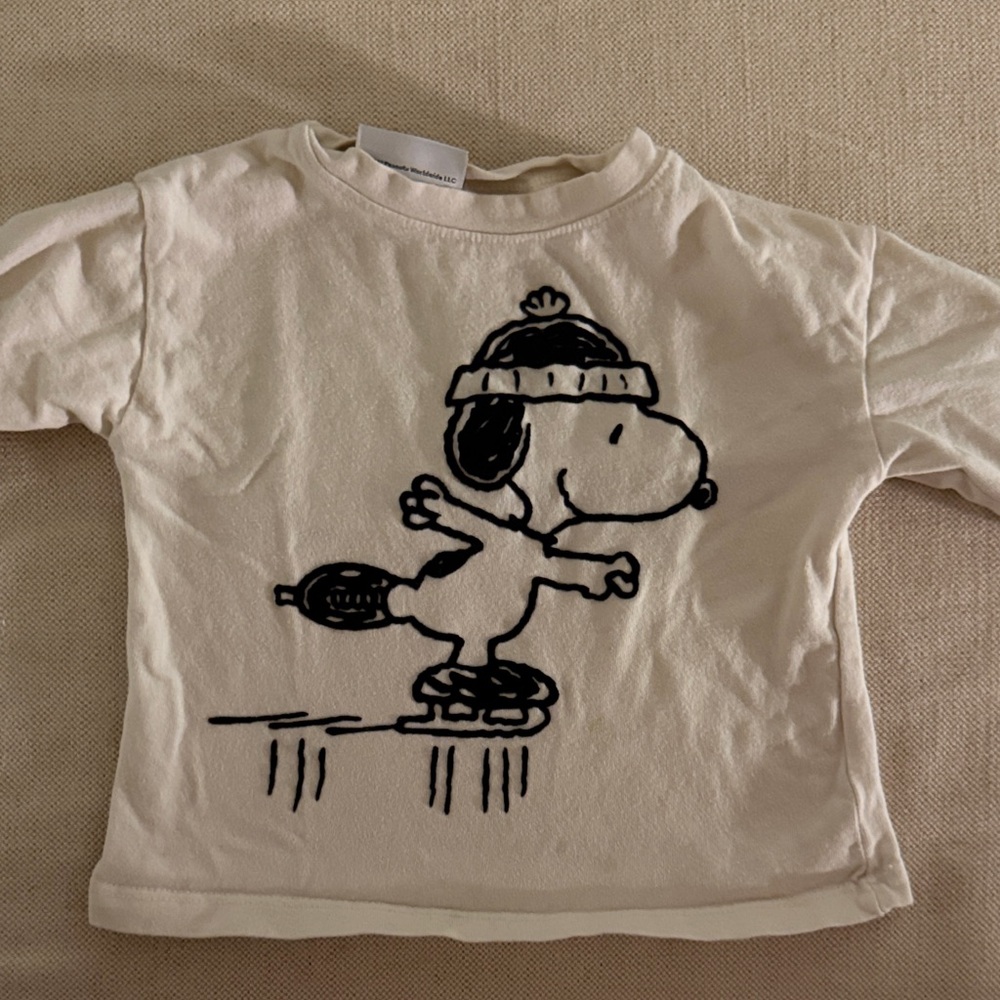 Zara Snoopy Graphic Long Sleeved Tee